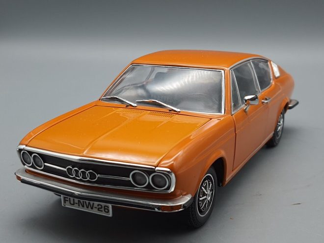 audi 100 maket