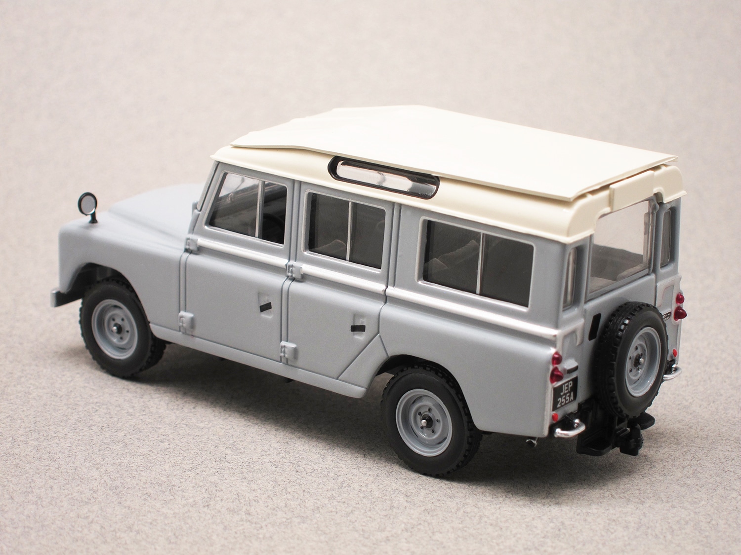 Land Rover 109